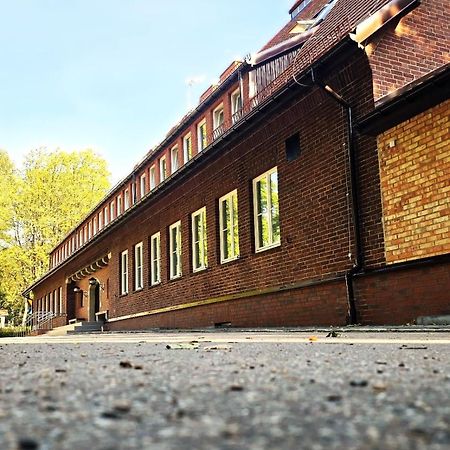 Hotel Osrodek Wypoczynkowy Caritas Diecezji Koszalinsko - Kolobrzeskiej Przystan Podczele à Kołobrzeg Extérieur photo